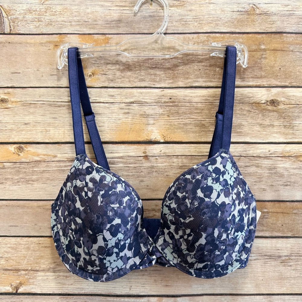 On Gossamer Blue Triple Mesh Bump It Up Push Up Bra Size 32D NWT